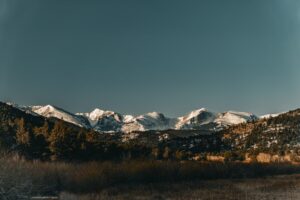 Odkryj najwyższe szczyty Karpat w Polsce