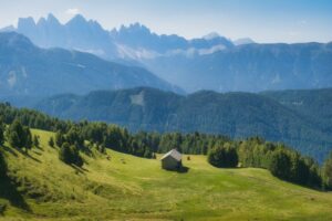 Schroniska Karpaty - gdzie znaleźć nocleg w górach